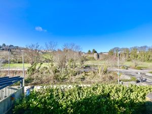 Photo 16- click for photo gallery